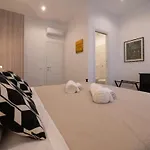 Apartman Ferruccio 10