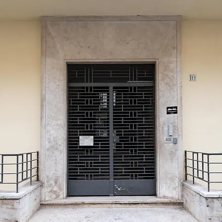 Apartment Ferruccio 10 *