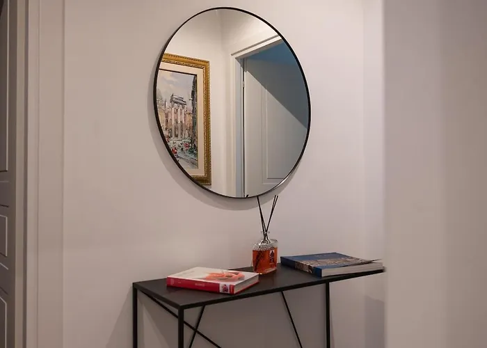 Ferruccio 10 Apartment