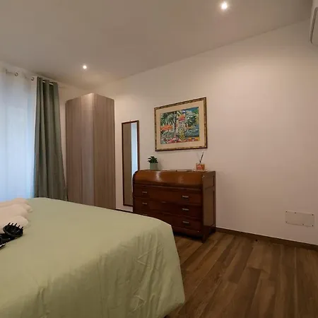 Ferruccio 10 Διαμέρισμα *